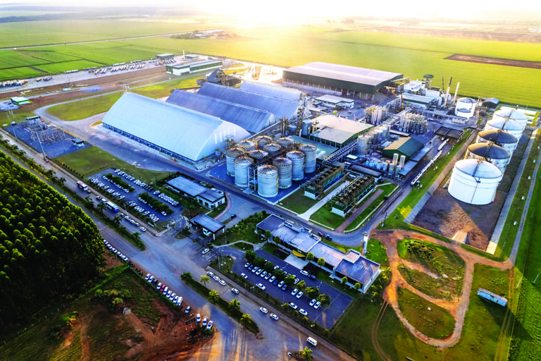 FS lidera iniciativas de estocagem de carbono e produção de combustível sustentável para aviação e navegação no Brasil