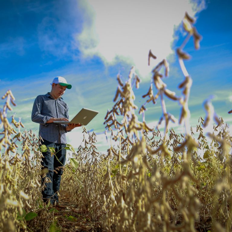 Brasília, 16 de fevereiro de 2018. Formando em Gestão em Agronegócio, Leosmar Tavares. Fotos: Wenderson Araujo/Trilux/CNA